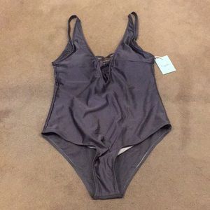 NWT Cupshe Shimmery gray one piece swimsuit